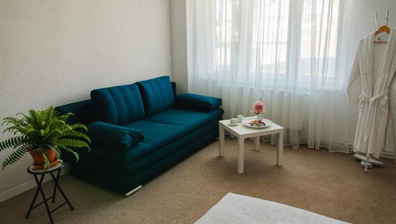 Double Room image 4