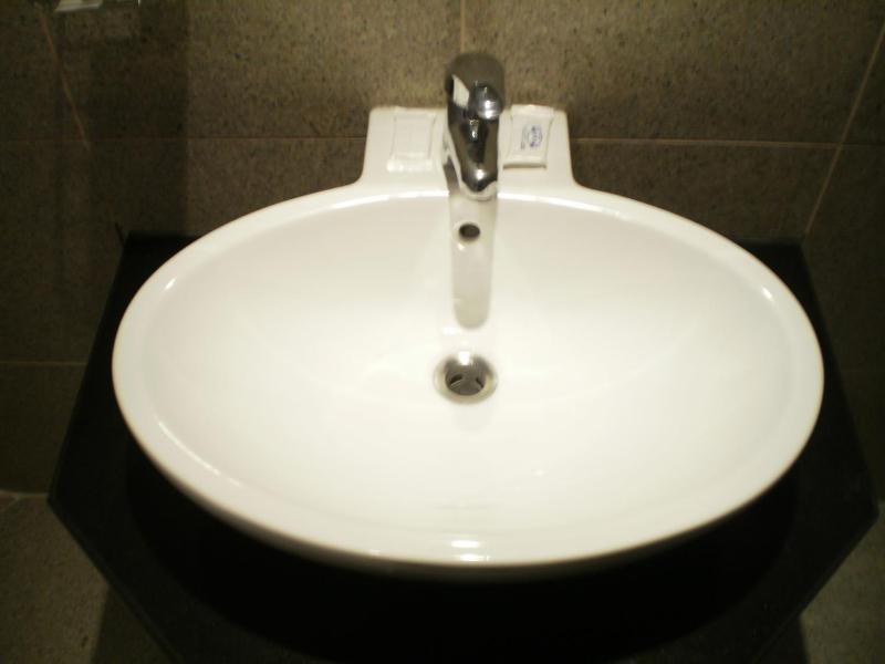 Double Room with Extra Bed image 3