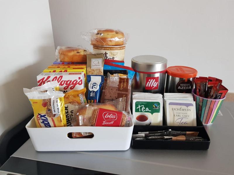 Deluxe Double Room with Personal Terrace and Sea View image 2