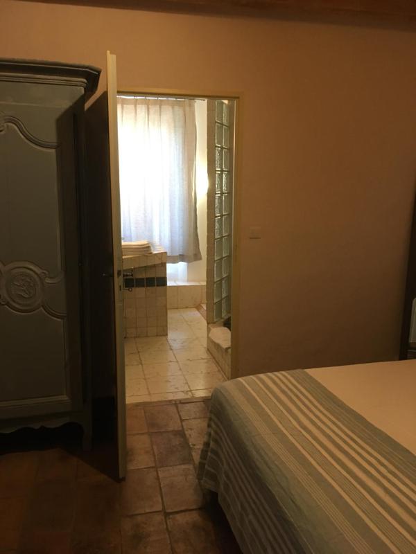Standard Double Room image 2