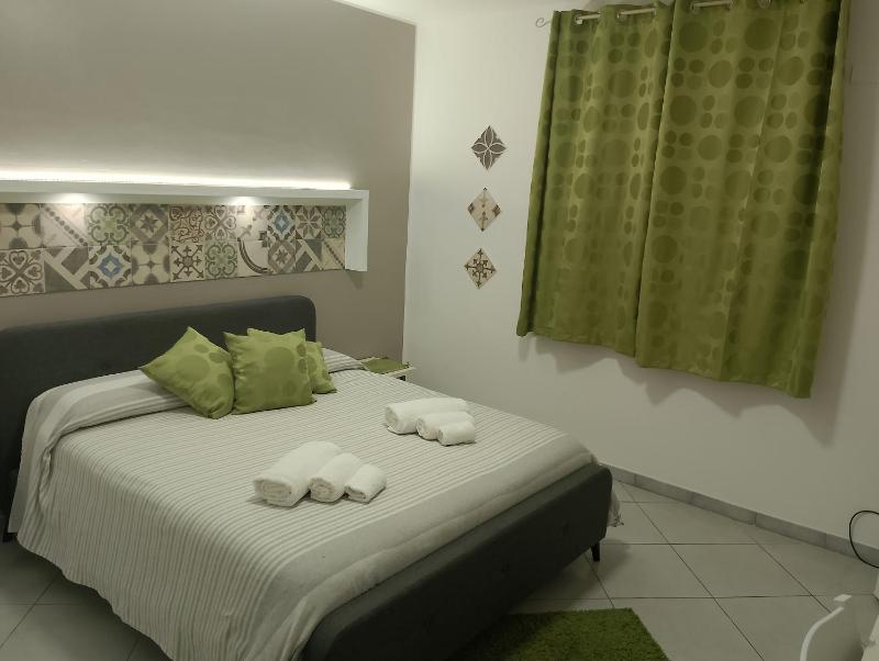 Double Room image 4