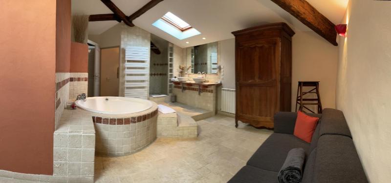 Suite image 2