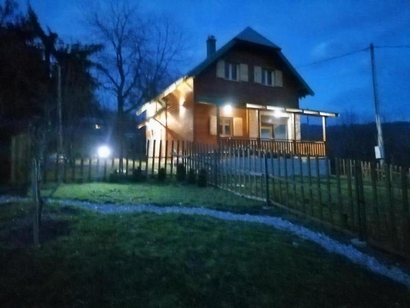 Three-Bedroom Villa image 1