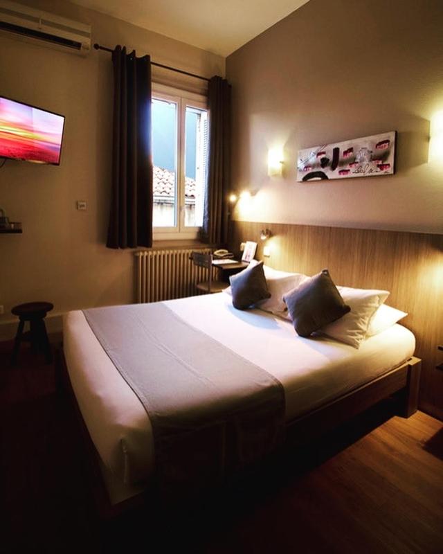 Le Strasbourg Hotel - image 37