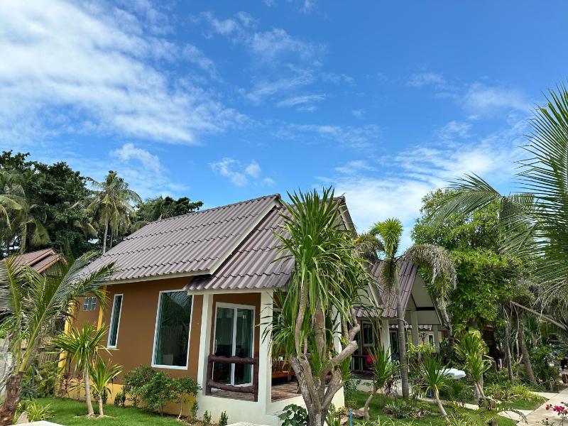 Sea Shell Beach Resort - image 39
