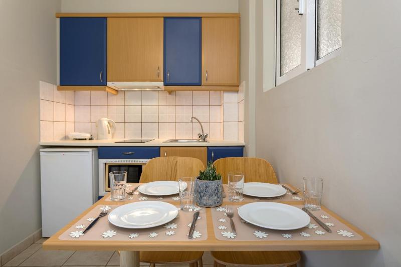 Two-Bedroom Apartment with Partial Sea View (4 Adults)  image 4