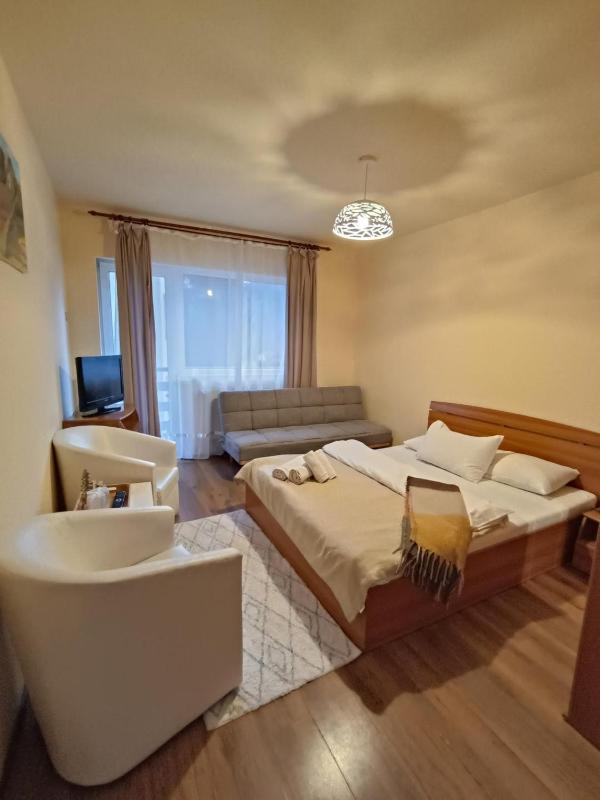 Double Room image 4