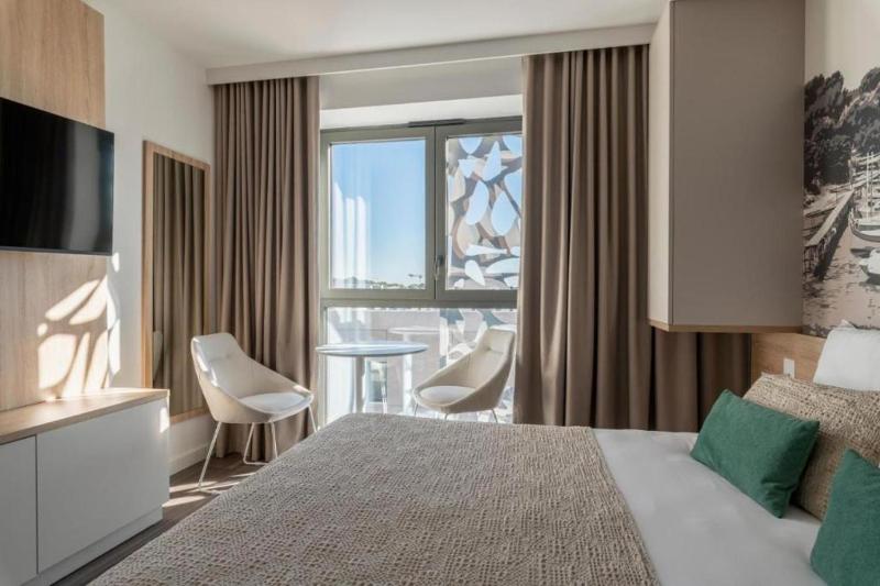Double Room with Terrace without Kitchenette image 2
