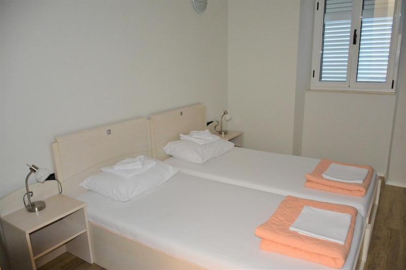 Double Room with Garden View image 1