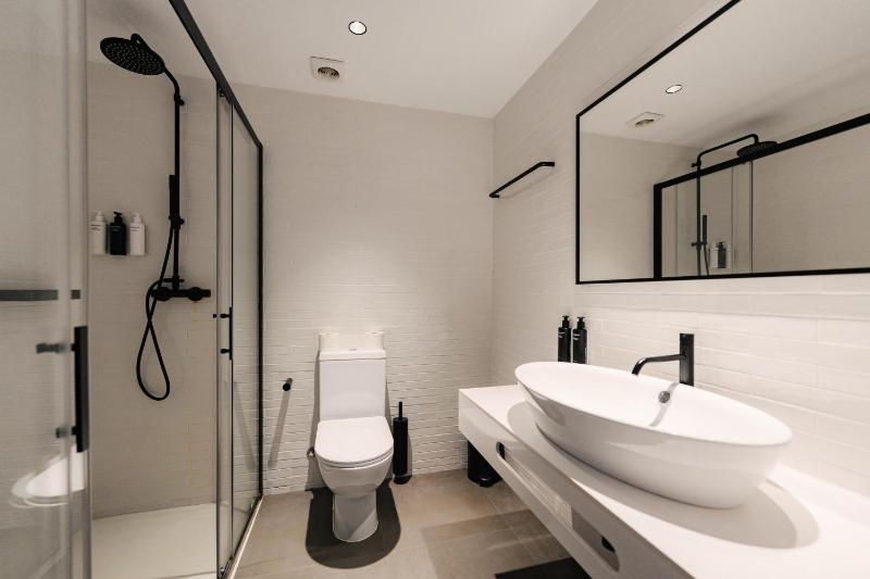 Standard Double Room image 1