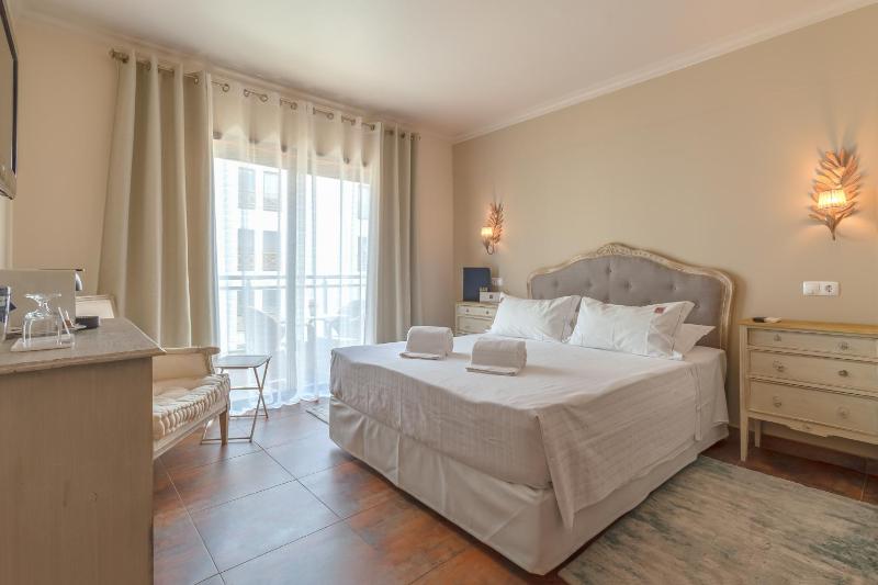 Standard Double or Twin Room - Guesthouse image 3
