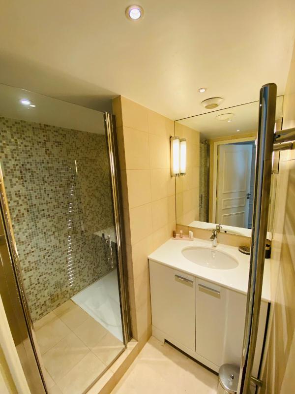 Superior Two-Bedroom Apartment (4 Adults) image 4