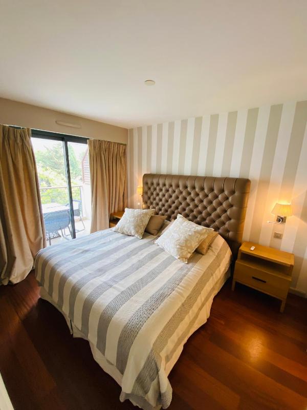 Superior Two-Bedroom Apartment (4 Adults) image 2