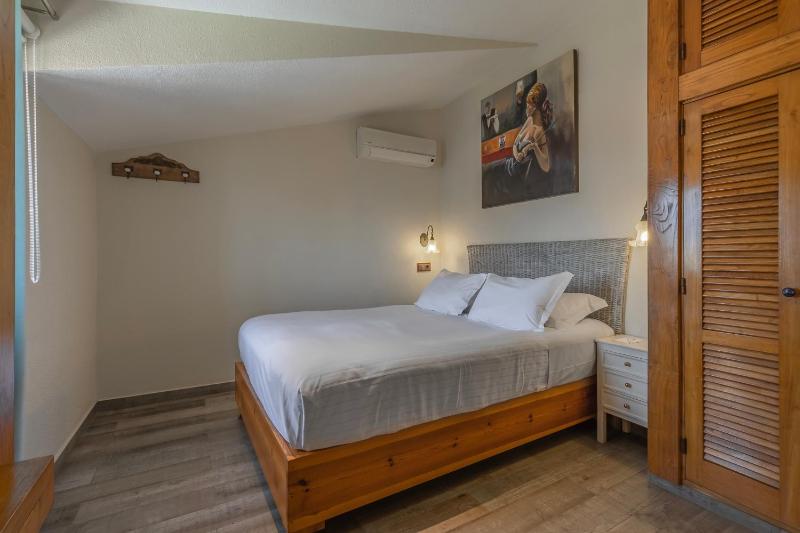 Two-Bedroom Apartment image 4