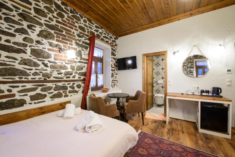Triple Room image 1