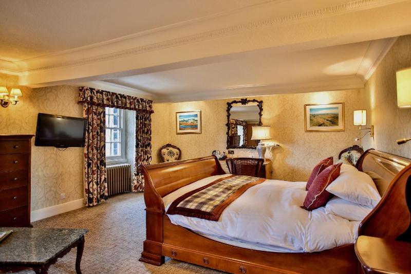 Deluxe King Room image 1