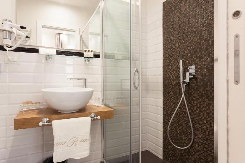 Double or Twin Room with Terrace image 1