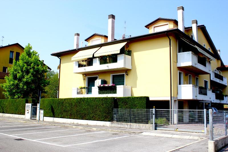 Two-Bedroom Apartment - Annex image 3