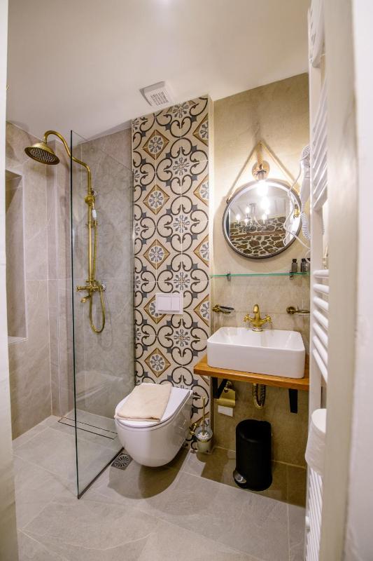 Triple Room image 2