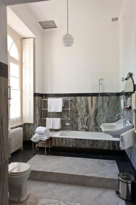 Superior Double or Twin Room with Extra Bed image 2