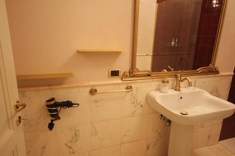 Casa Nina Bologna Centro - image 4