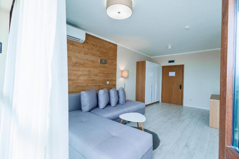 Studio Apartment image 1
