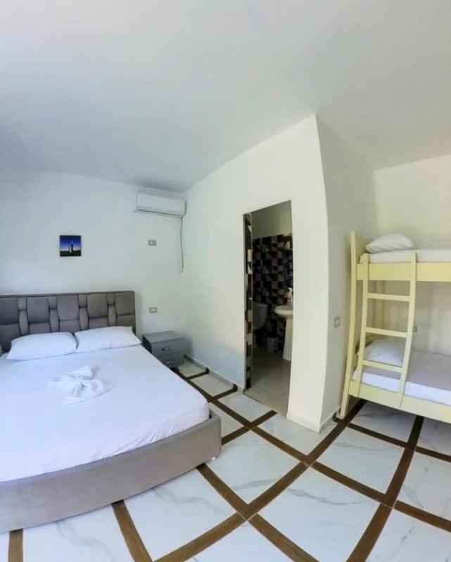 One-Bedroom House image 1