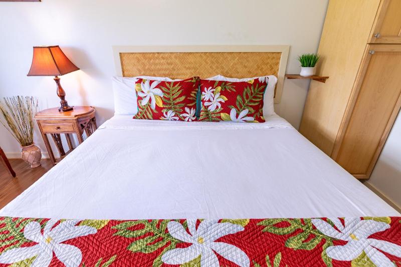 Standard King Room image 1