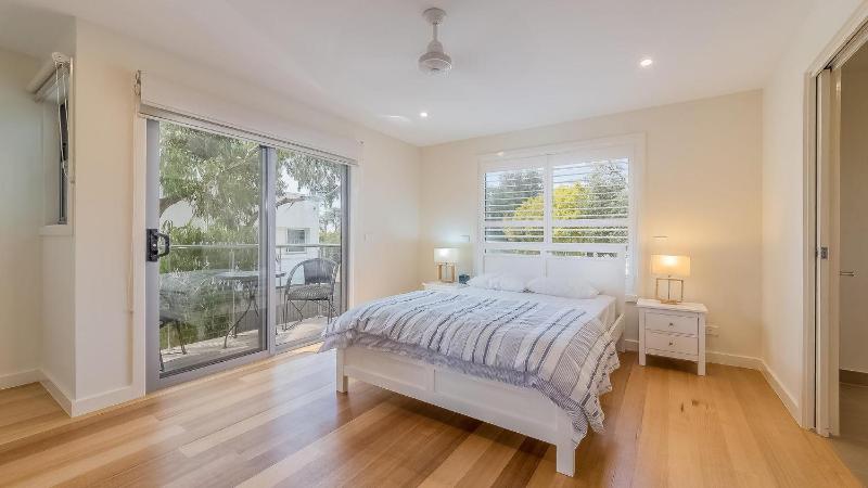 1-6 Broughton Avenue Cowes - image 16