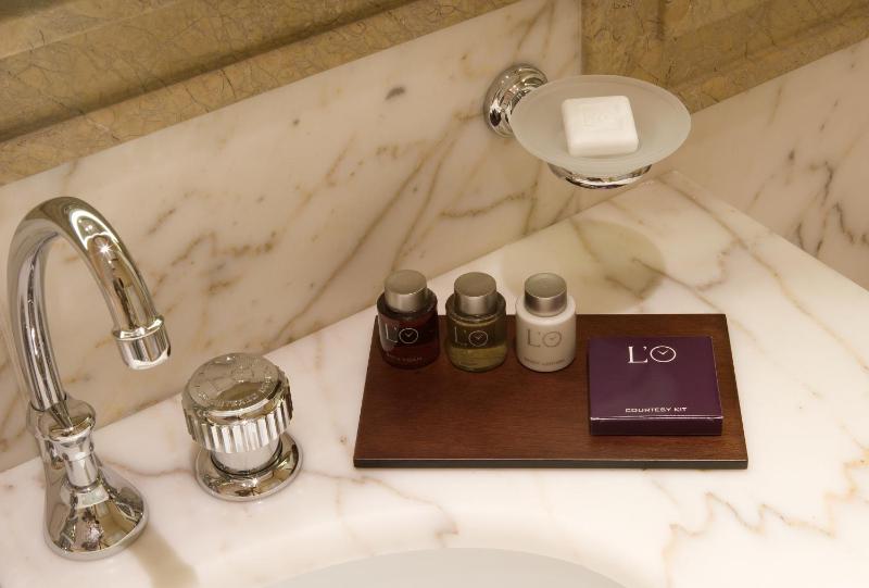 Superior Single Room image 4