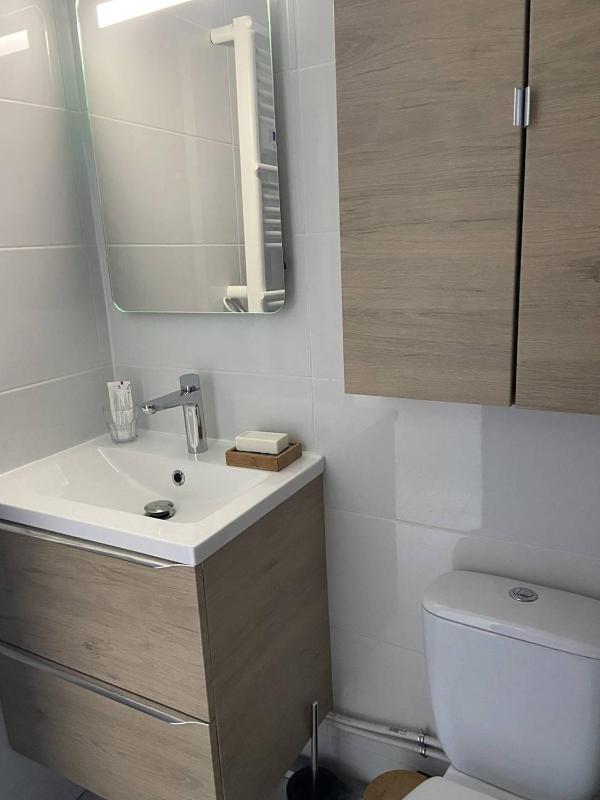 BEAU STUDIO 4 PERSONNES AVEC LOGGIA ET PARKING PRIVATIF - image 12