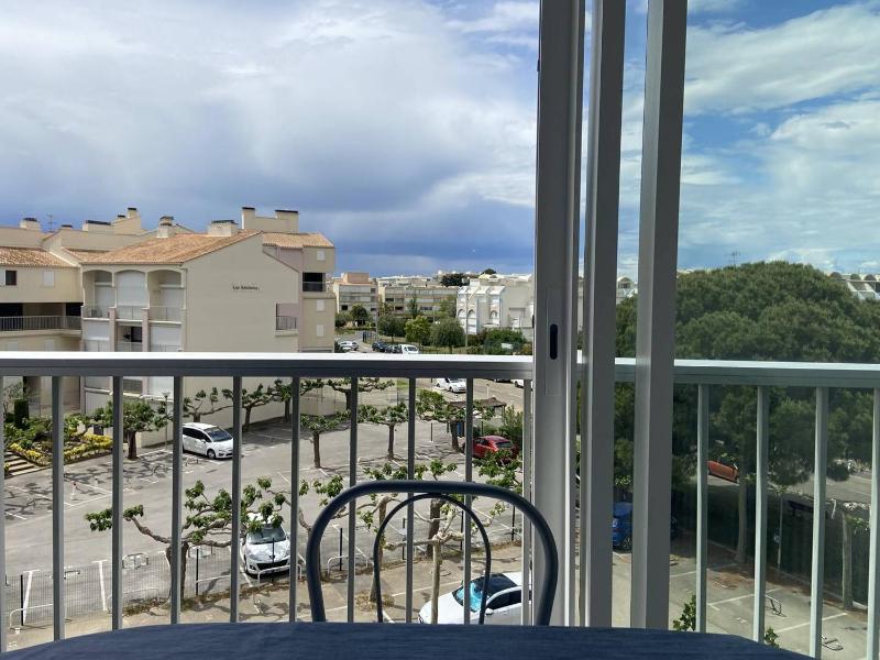 BEAU STUDIO 4 PERSONNES AVEC LOGGIA ET PARKING PRIVATIF - image 11