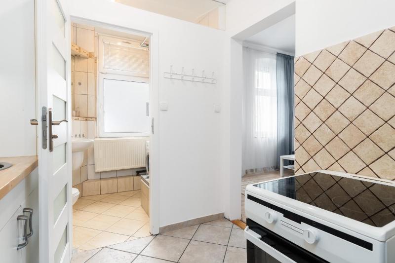 Bright and Cosy Apartments in Poznań by Noclegi Renters - image 16