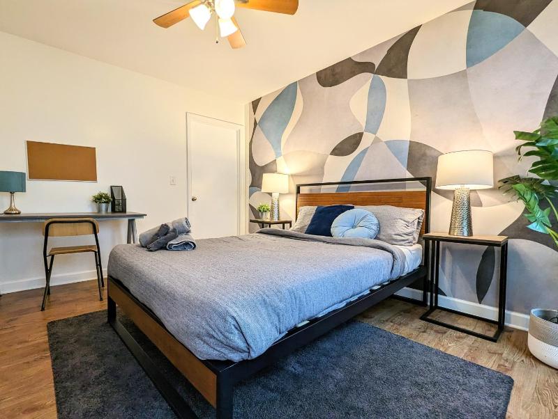 Three-Bedroom Apartment image 3