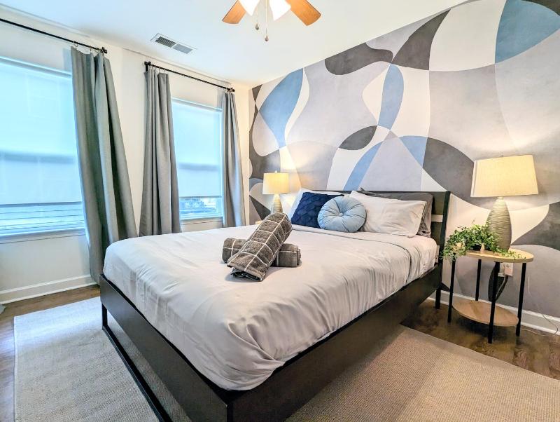 Three-Bedroom Apartment image 3