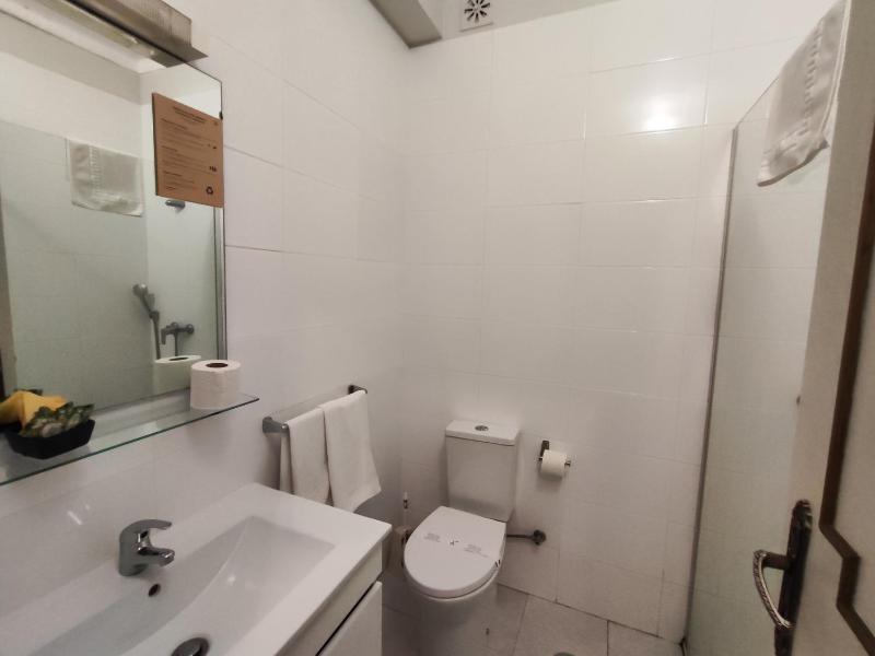 Quintuple Room image 3