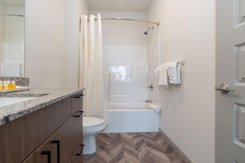 Two-Bedroom Suite image 3