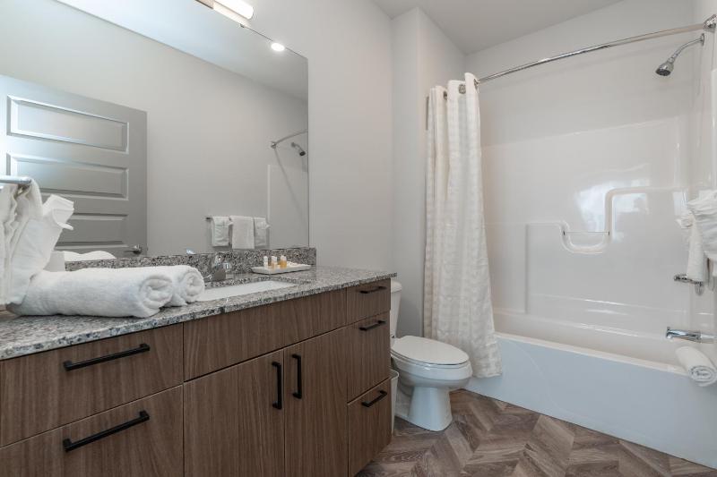Two-Bedroom Suite image 2