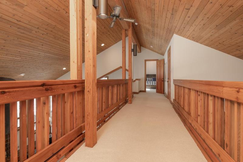 Grand Antler Lodge: Spacious Updated Sleeps 16 - image 47