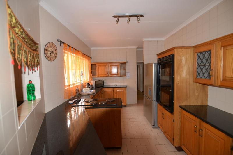 Attaché Guest Lodge & Health Spa - image 2