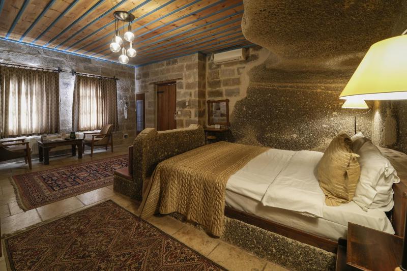 Junior Suite image 2