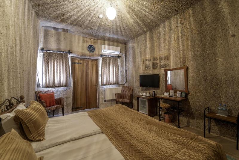 Deluxe Room image 4