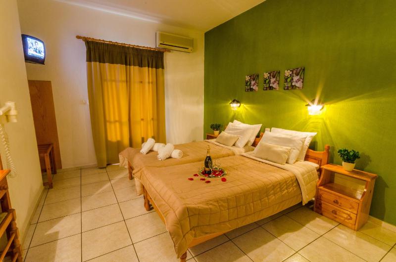 Olive Grove Studios - image 6