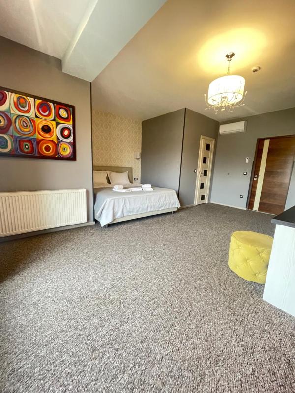 Standard Double Room image 1