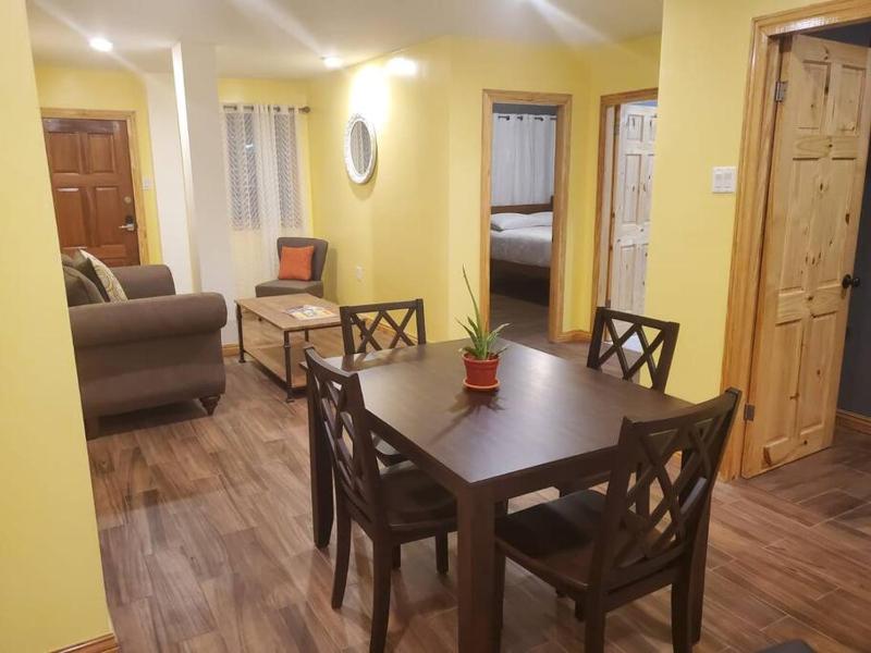 Downstairs 2 Bedroom Avalon Regia Apartment - image 2