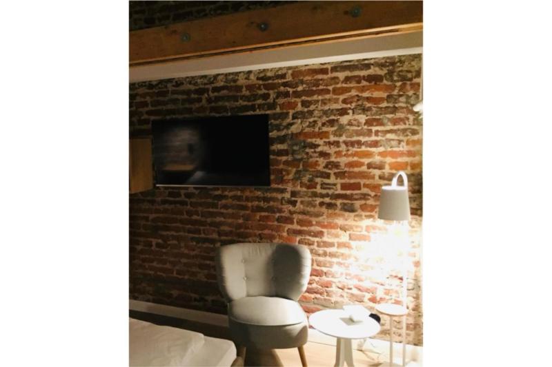 Square Rooms 20 - image 34