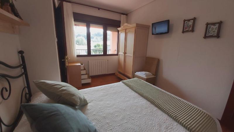 Standard Double Room image 4