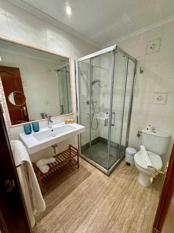 Double or Twin Room with View image 2