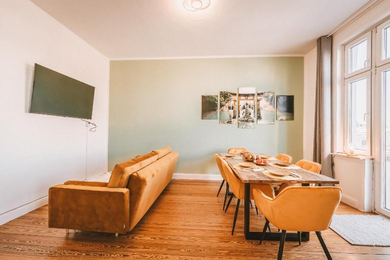 Sadebo Central Altbau Apartments Lübeck - image 47