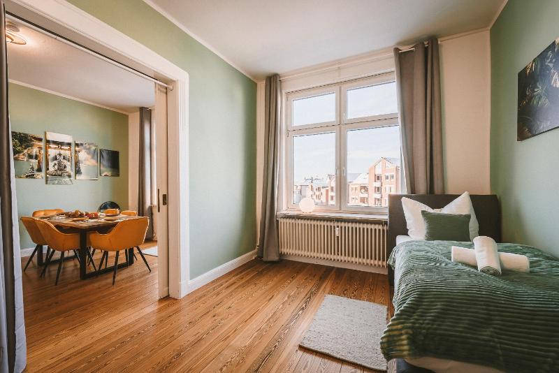 Sadebo Central Altbau Apartments Lübeck - image 10
